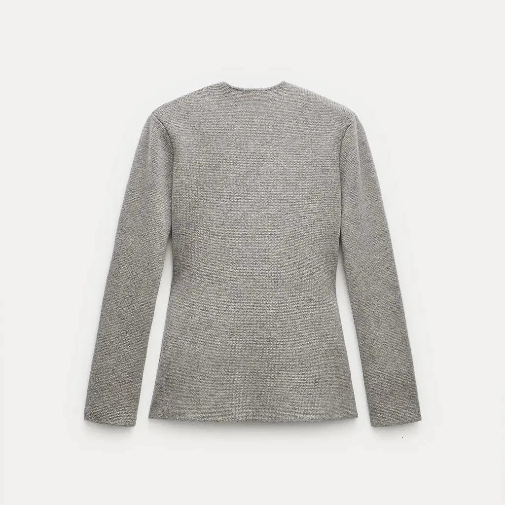 Fashion single chest solid knit cardigan womens V-neck long sleeved slim fit sweater for spring and autumn winter womens outerwear 241011