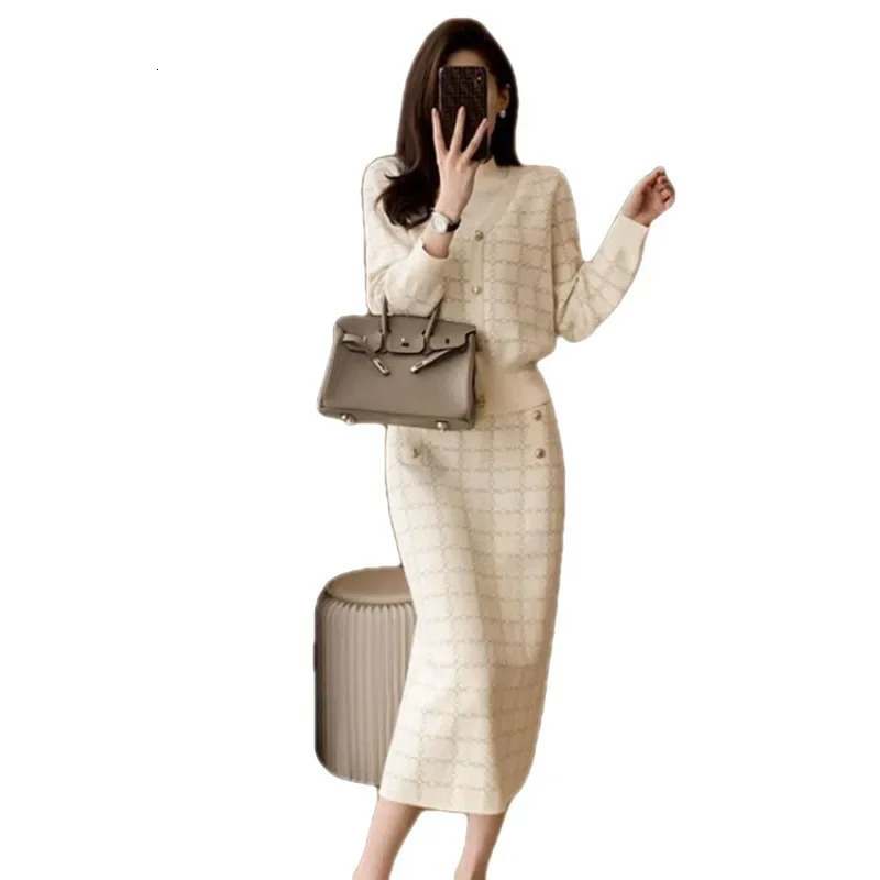 Autumn/Winter Knitted Dress 2-piece Bodycon Skiing Long Sleeve Fashion Womens Wear 241011