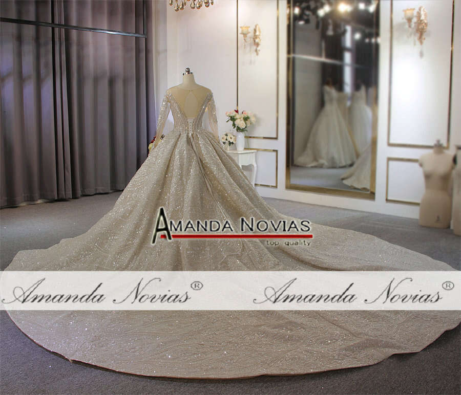 Dubai Wedding Heavy Beading With Long Sleeves Bridal Dress 100% Real Work High Quality