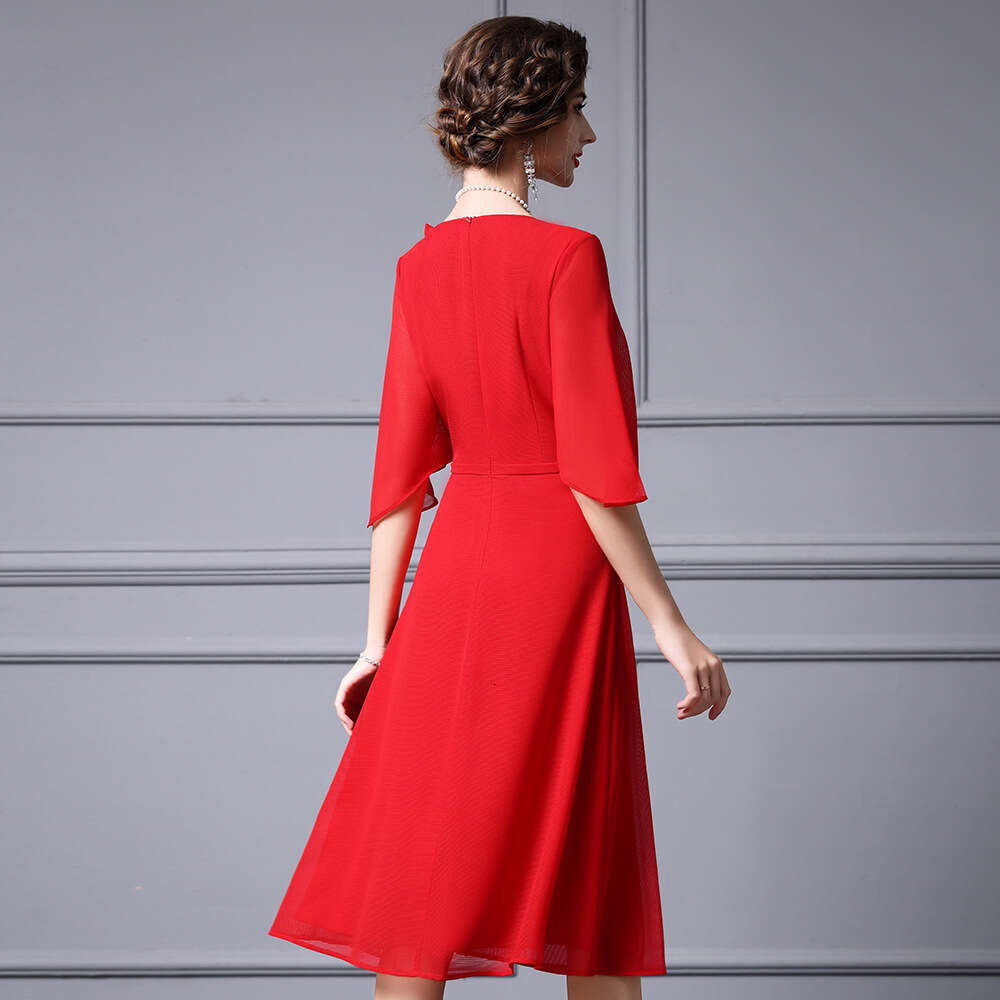red A-line high-end light luxury temperament heavy-duty beaded yarn sleeve dress summer 2024 new item