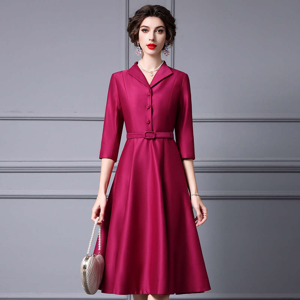 Smart purple mature charm big swing for spring summer 2024 with three quarter sleeves waist cinching revealing a slim and small lapel dress