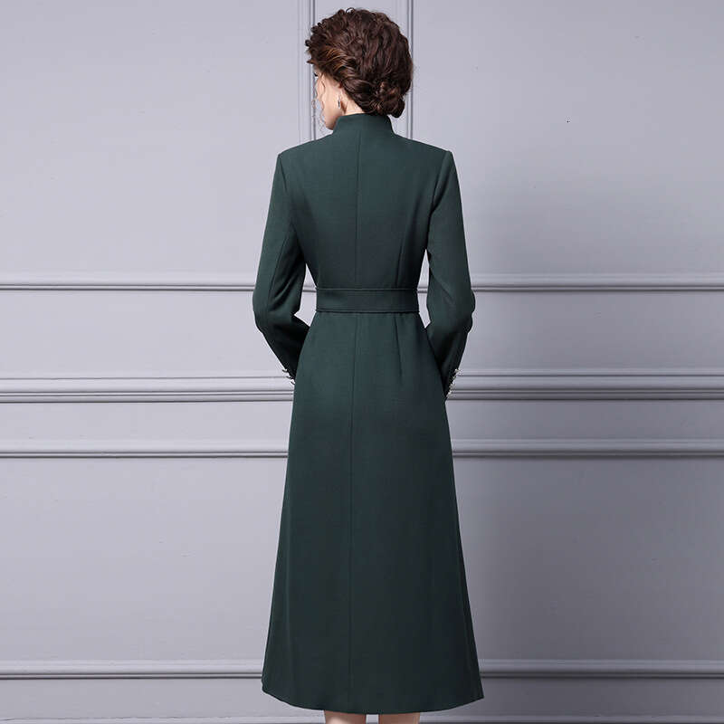 Thickened Autumn Dress 2024 Womens New High end Green Stand up Collar Waist cinching Skinny Long Coat Skirt