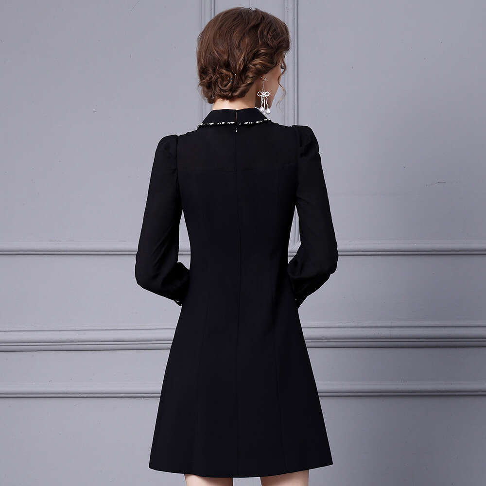 Smart and exquisite dress 2024 autumn new item black doll collar French elegant socialite A-line mid skirt