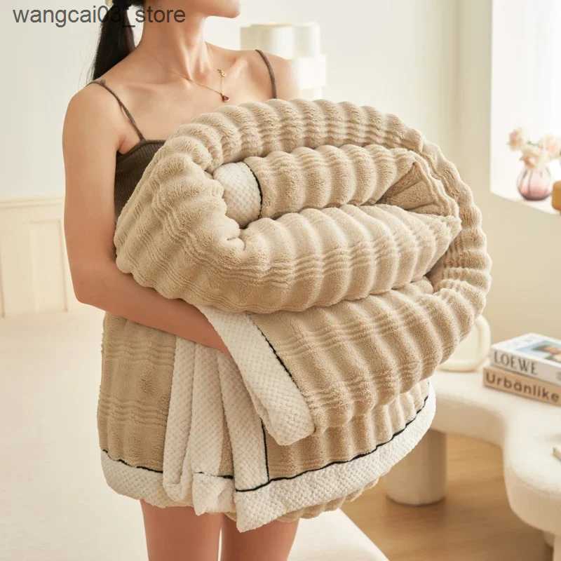 Blankets Swaddling Imitation Rabbit Plush Autumn Winter Warm Bed Blanket Striped Fluffy Warmth Sofa Blankets Soft Absorbent Breathable Nap Blanket L24