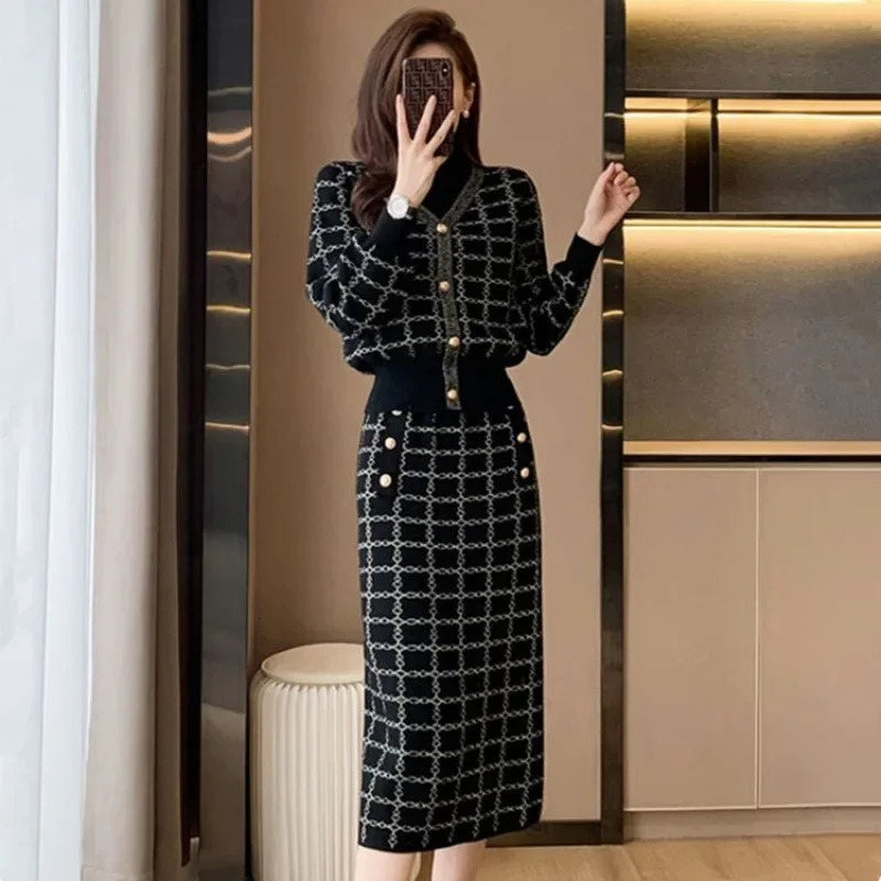 Autumn/Winter Knitted Dress 2-piece Bodycon Skiing Long Sleeve Fashion Womens Wear 241011