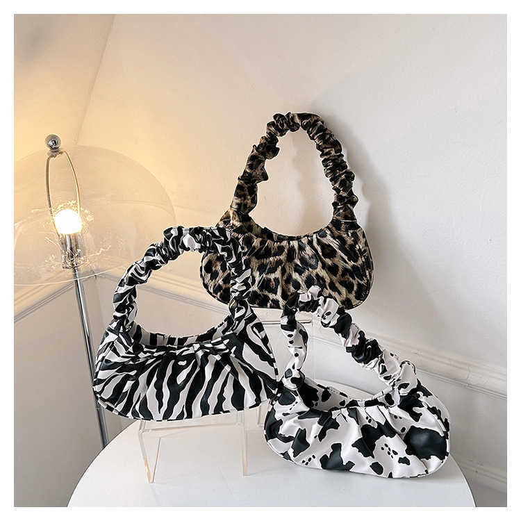 CMM Selling Cloud Bag New Summer Selling Shoulder Bag Cow Print Leopard Print Pleated Armpit Bag