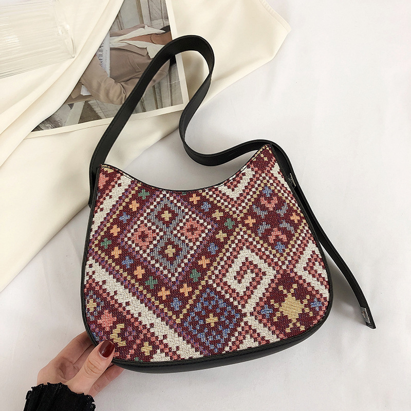Personalized and Beautiful Large Capacity for Women New Handheld Fashion Single Shoulder Casual Simple Underarm Bag