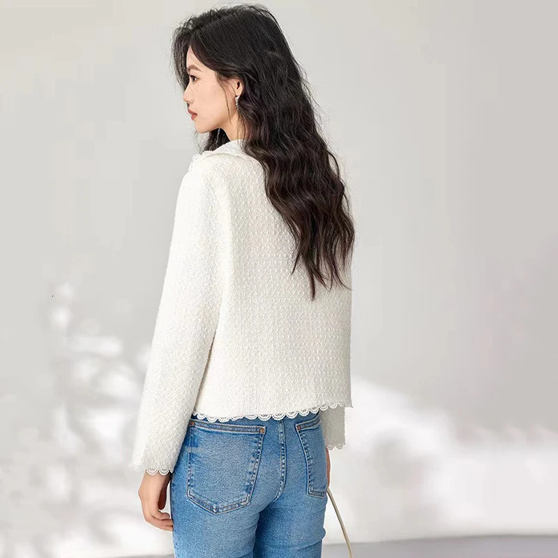 Autumn coarse tweed short sleeved womens jacket Autumn Korean sweet lace patchwork woven jacket Winter thick warm elegant office womens jacket 240930