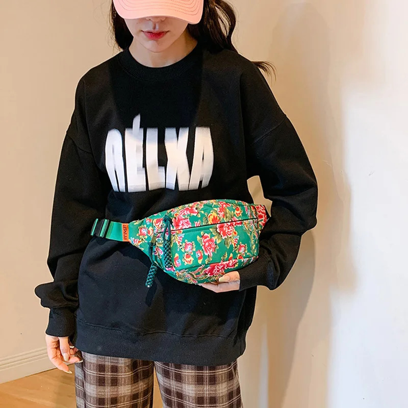 Chinese style Northeast big flower retro cross body bag womens fashionable chest bag floral pattern sports and leisure Fanny bag 241008