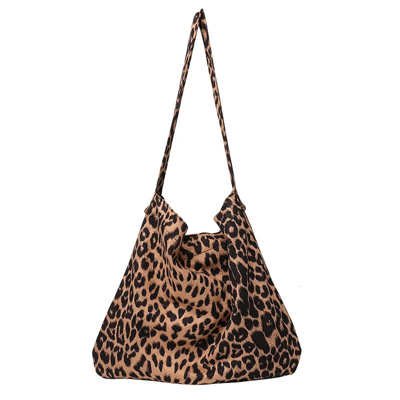 Korean casual canvas bag simple retro leopard print shoulder bag 241008