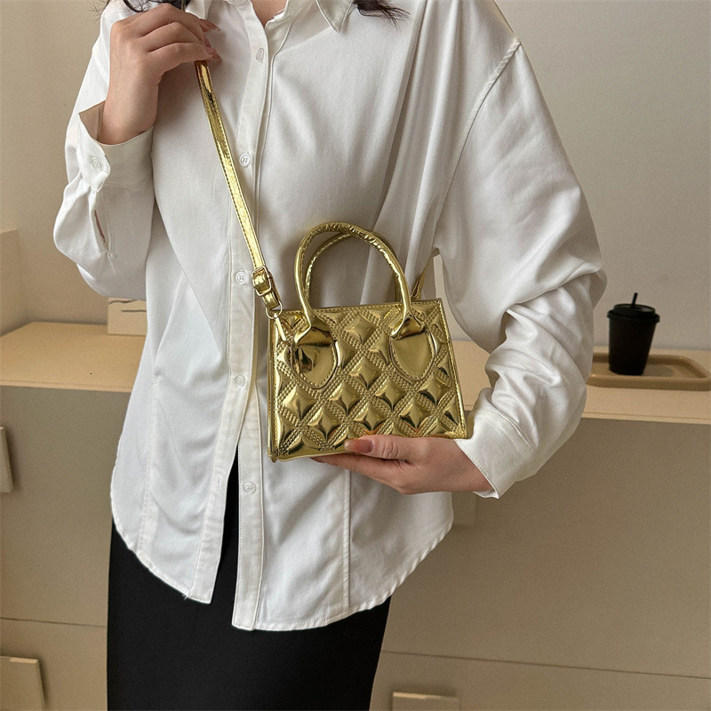 Casual for women new ins simple popular crossbody bag, and stylish handbag, small square bag