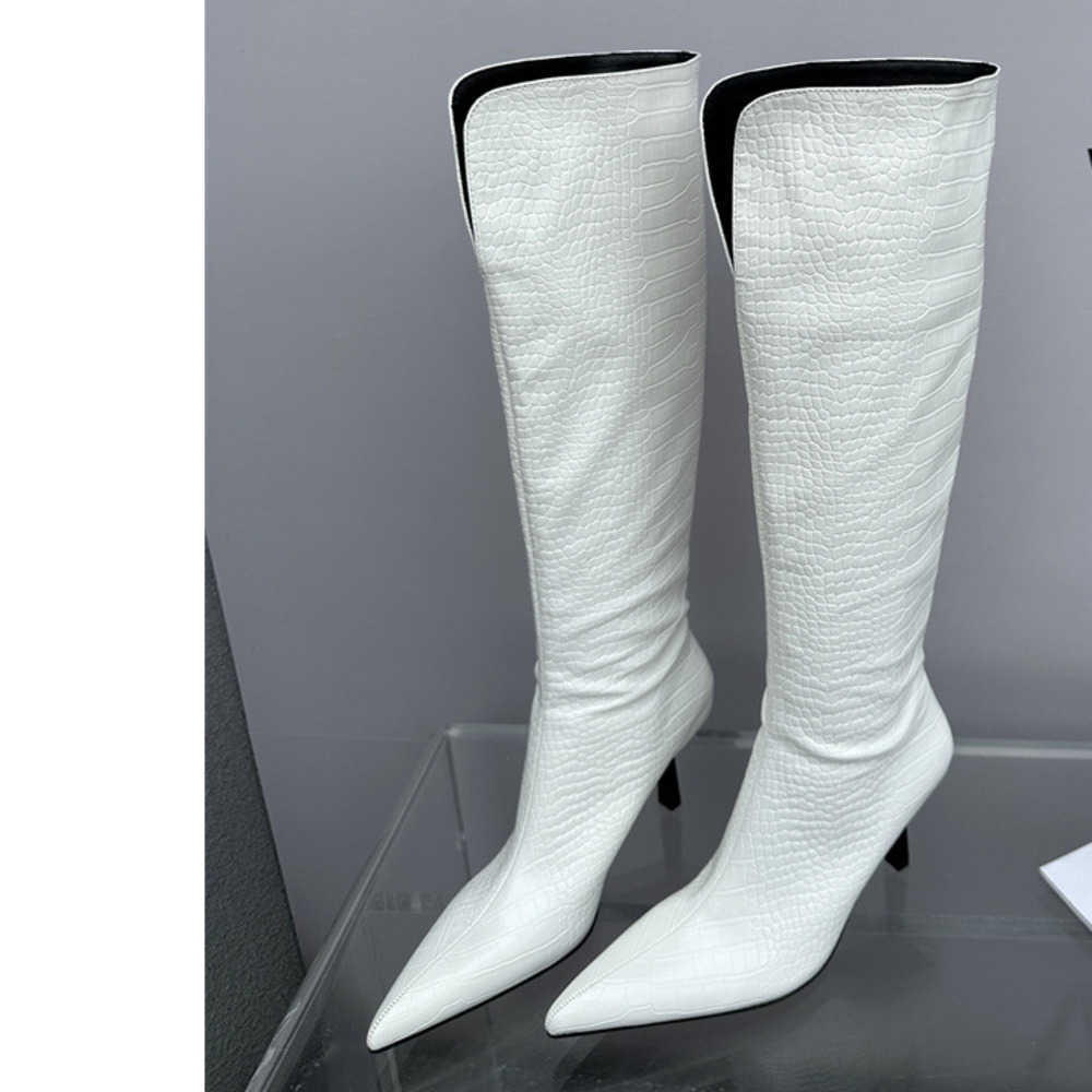 V-neck Thick Fashion Boots Pointed High Heel Tube Knee Martin Boots For Women High-heeled Long Tube Fashion Boots Crocodile Patterned Boots 240826