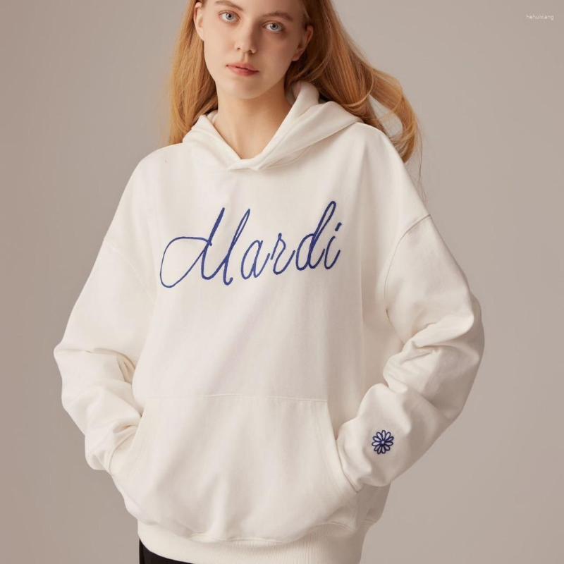 Cozy Women's Hoodies: Embroidered Daisy Autumn Winter Sweater Towel