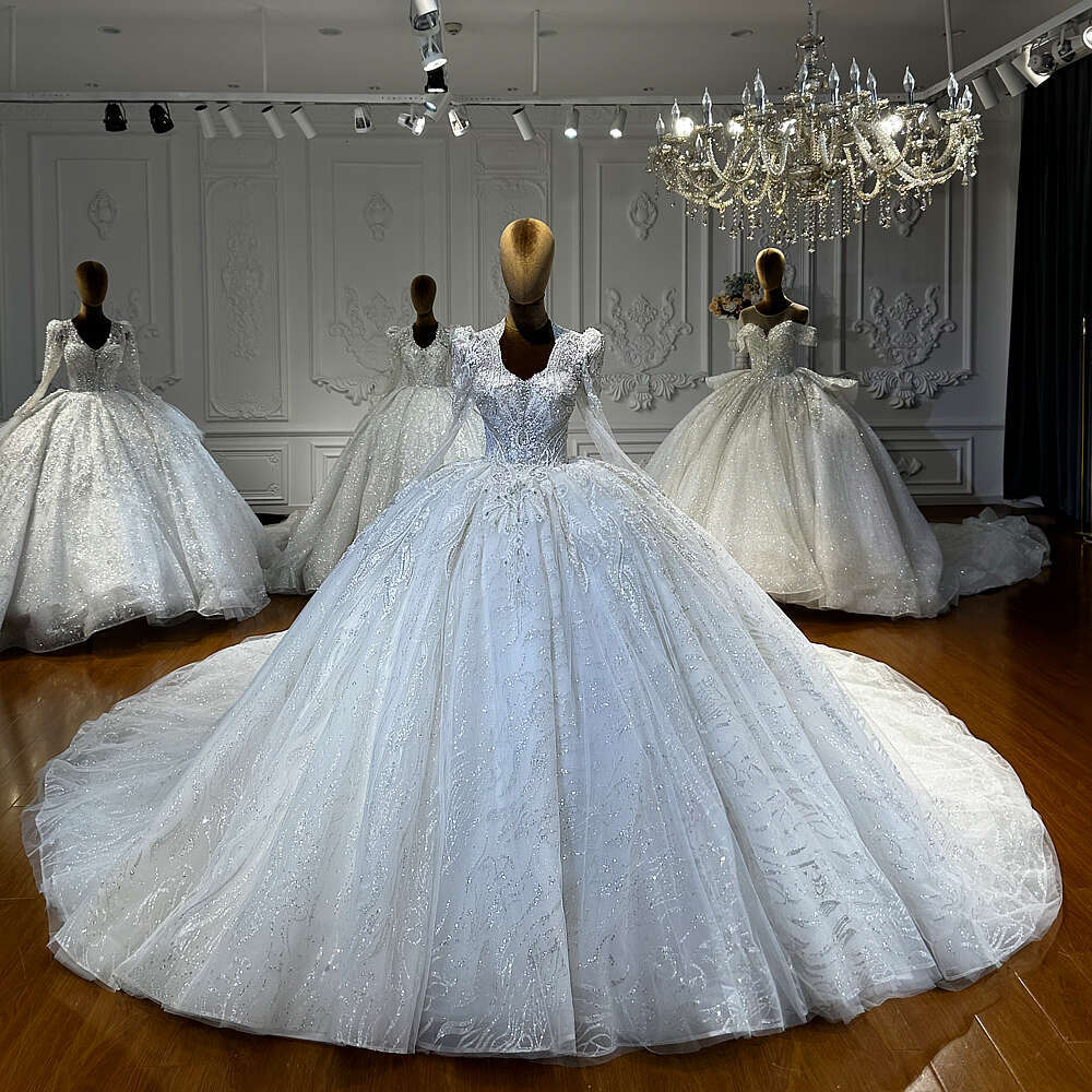 Amanda Novias Empire Long Sleeves Wedding Dress