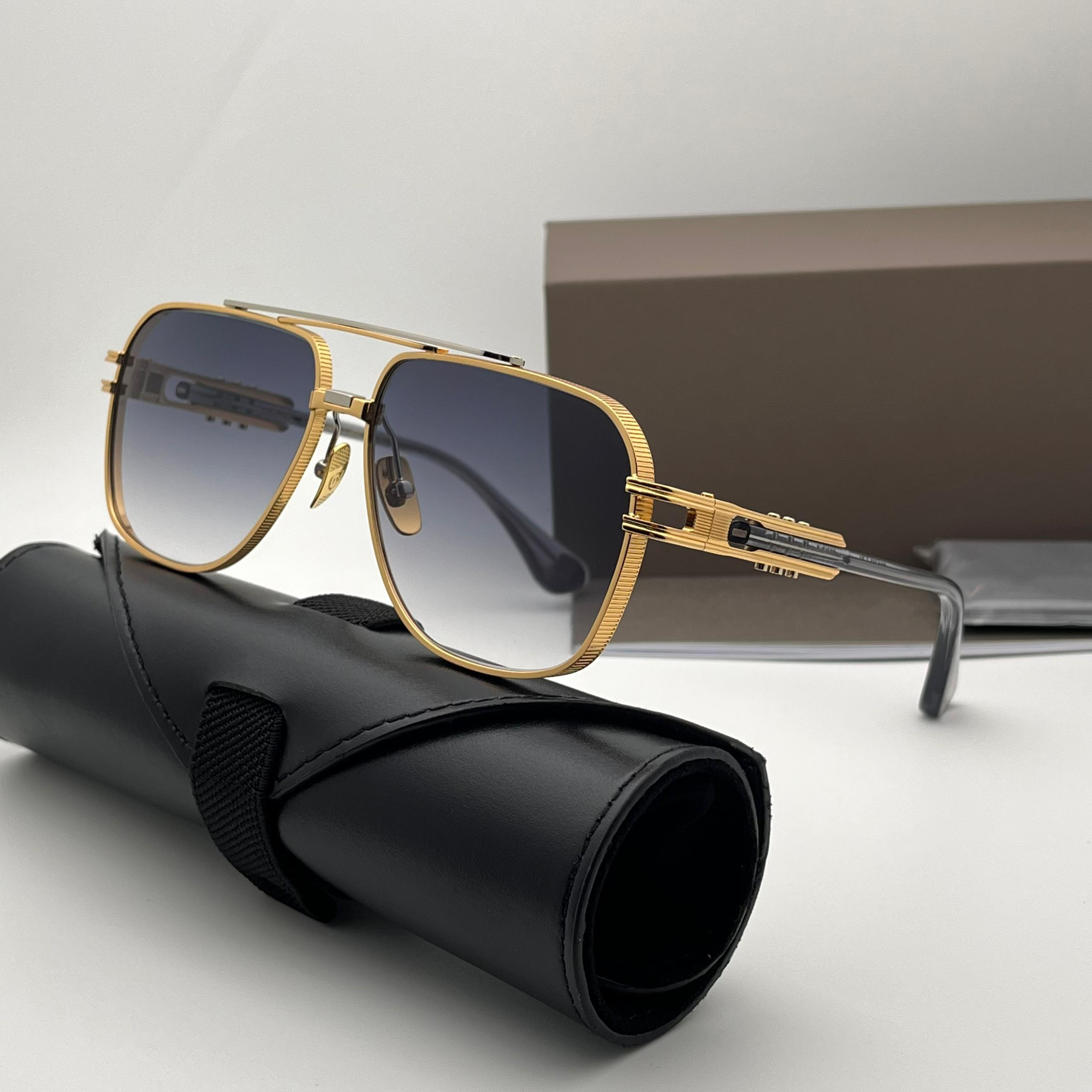 Summer Sunglasses For Women style KUDRU DTS436 Anti-Ultraviolet Retro Plate Rectangle Full Frame Special Eyeglasses Random Box 436