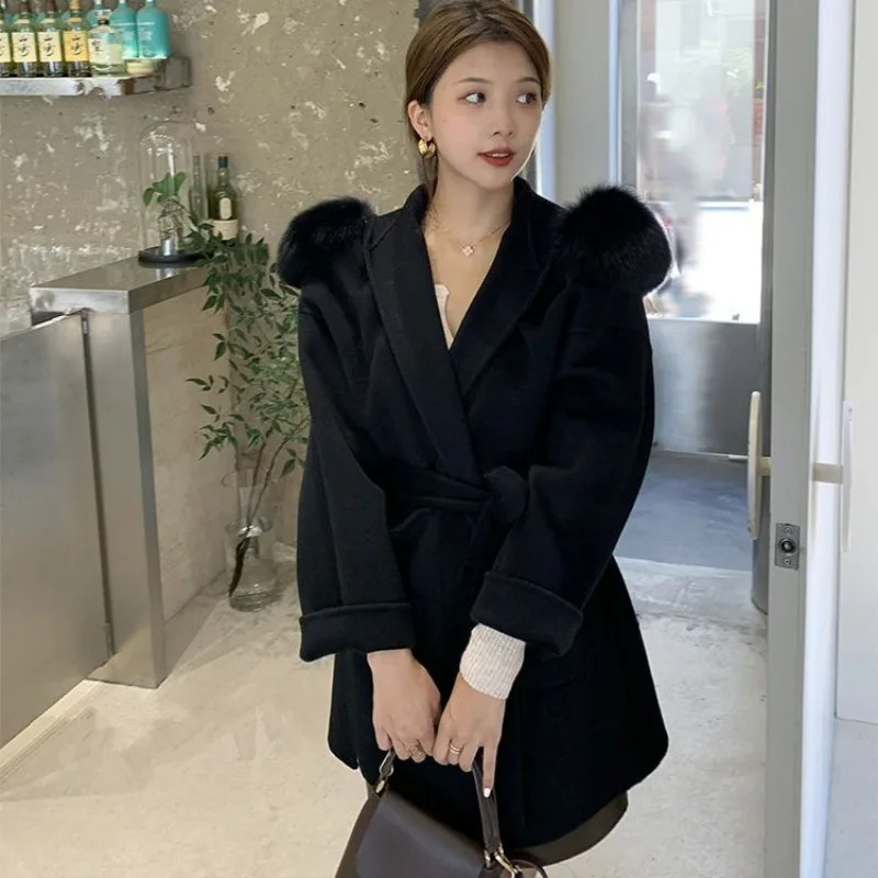 2023 Loose Autumn Winter Fur Collar Hooded Wool Cashmere Coat Womens Midlength Woolen Jacket Outerwear Streetwear 240930