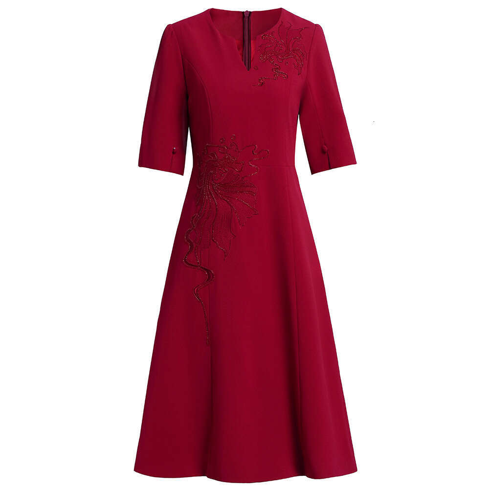 high-end temperament summer V-neck heavy embroidery high waist slimming banquet dress 2024 new style