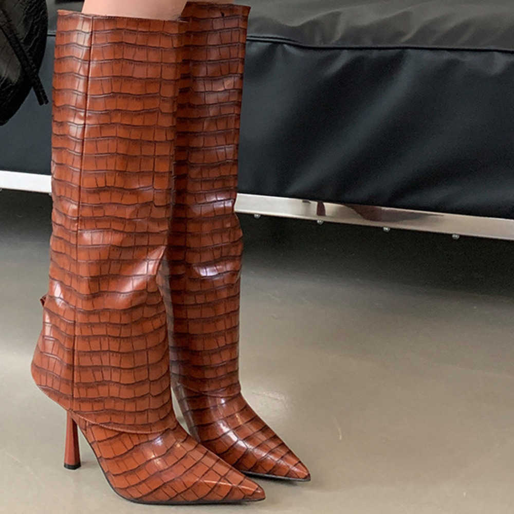Sharp Pointed Fashion Boots Women Slim High Heel Boot Fashionable Leather Martin Boots Spring Autumn Crocodile Pattern Knee High Heels Knight Boots 24
