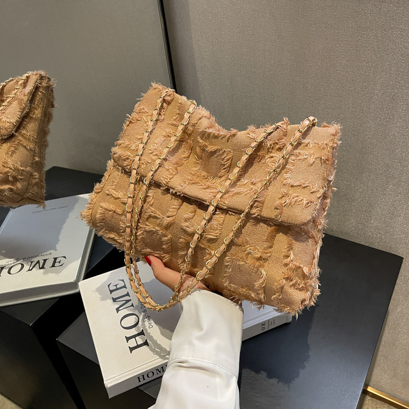 Large capacity fashionable niche design version tote for women new canvas college shoulder bag