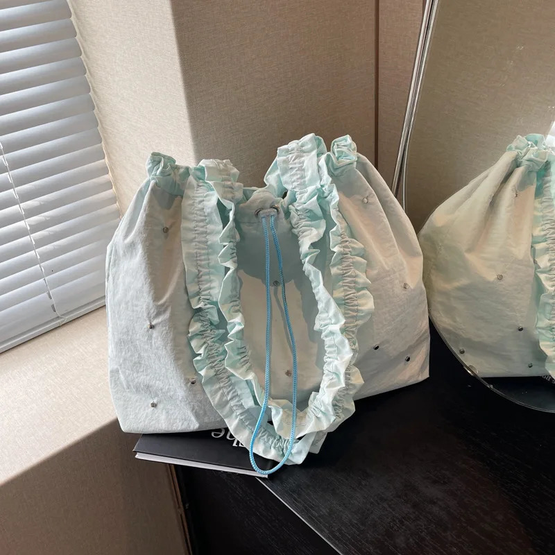 Womens summer canvas bag Korean pleated handbag white shoulder bag Strandtache Handtasche Damen Torebka Na Rami gift 241008