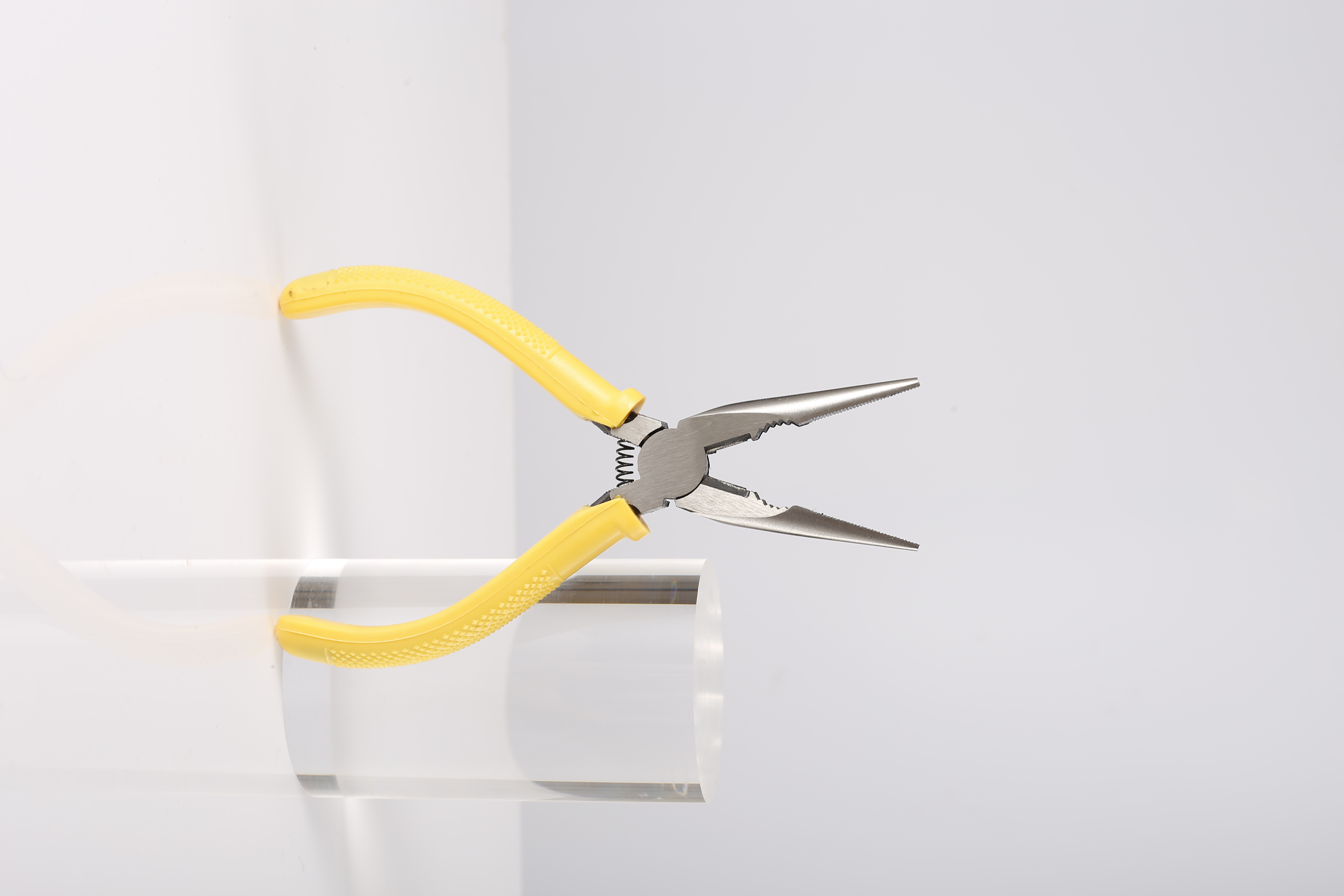 6-inch shaped pliers with spring and functional toothed nose pliers shaped steel wire pliers straight nose fishing pliers