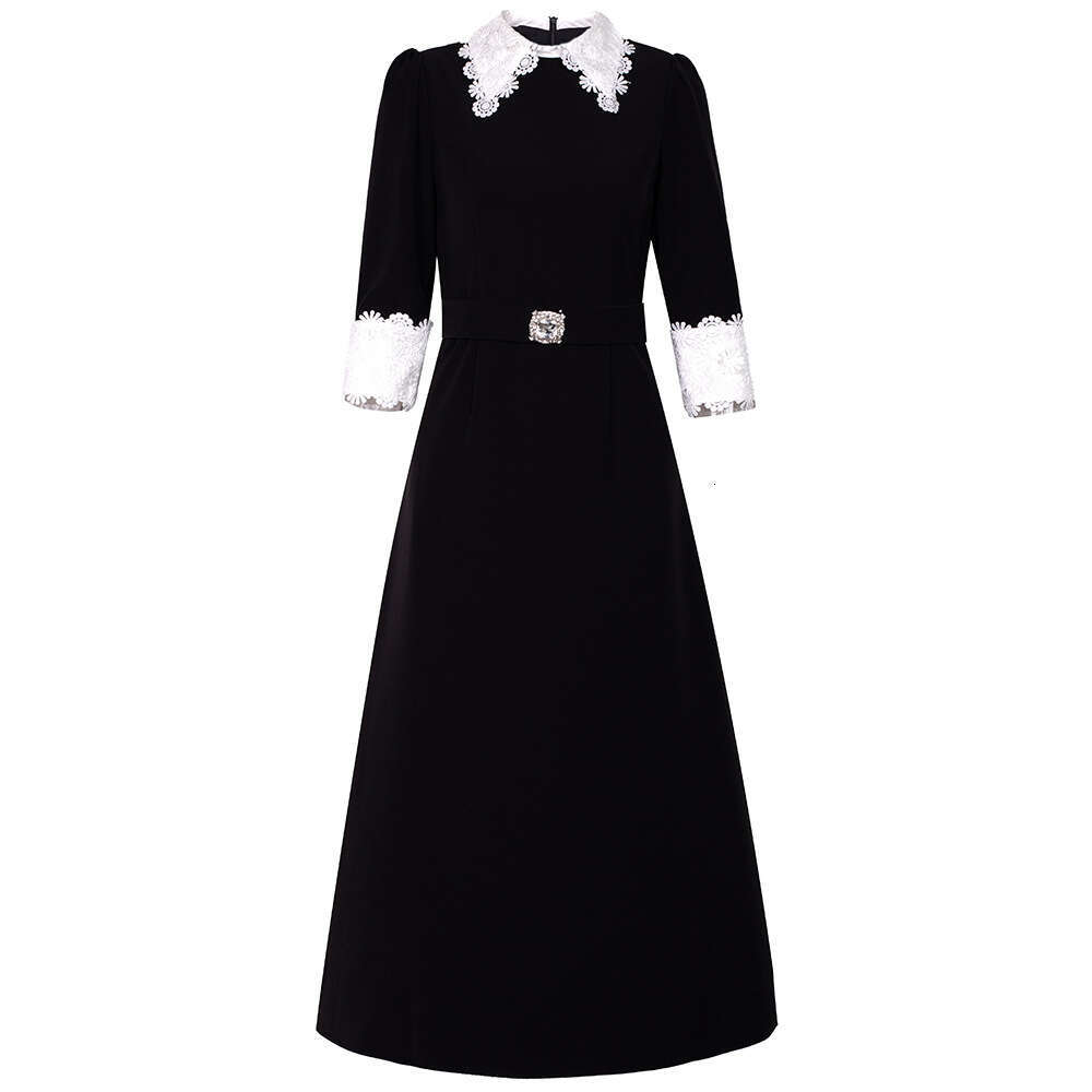 high-end light luxury heavy industry water-soluble flower collar splicing waist cinching slimming big swing dress 2024 autumn new item