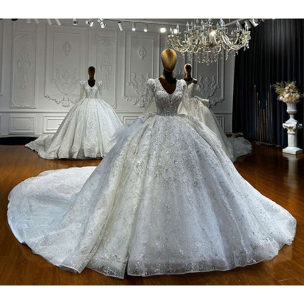 Amanda Novias Original Design Long Sleeves Wedding Dress