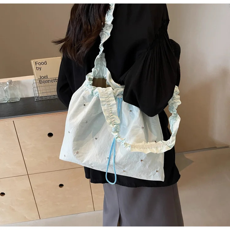 Womens summer canvas bag Korean pleated handbag white shoulder bag Strandtache Handtasche Damen Torebka Na Rami gift 241008