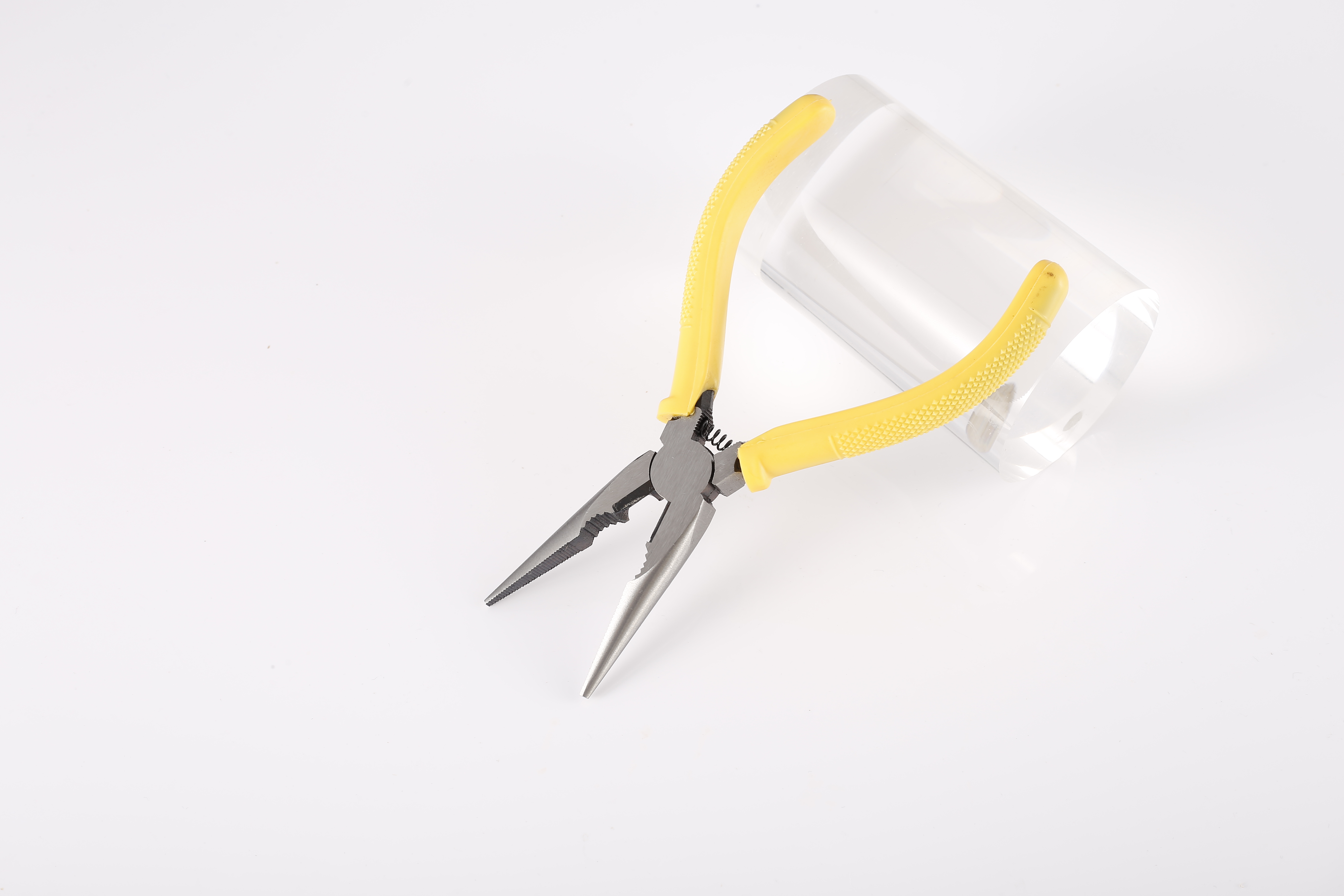 6-inch shaped pliers with spring and functional toothed nose pliers shaped steel wire pliers straight nose fishing pliers