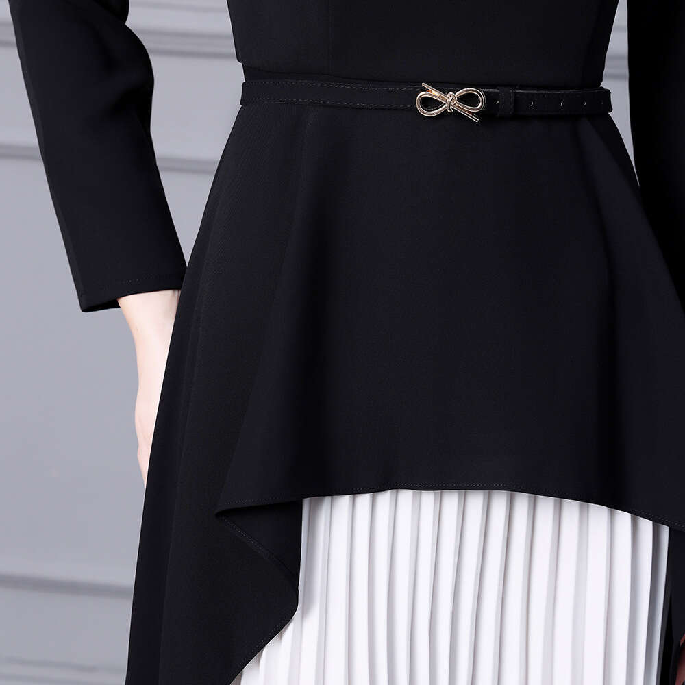 niche design sense black and white color blocked pleated skirt 2024 new high waisted long sleeved temperament dress goddess style