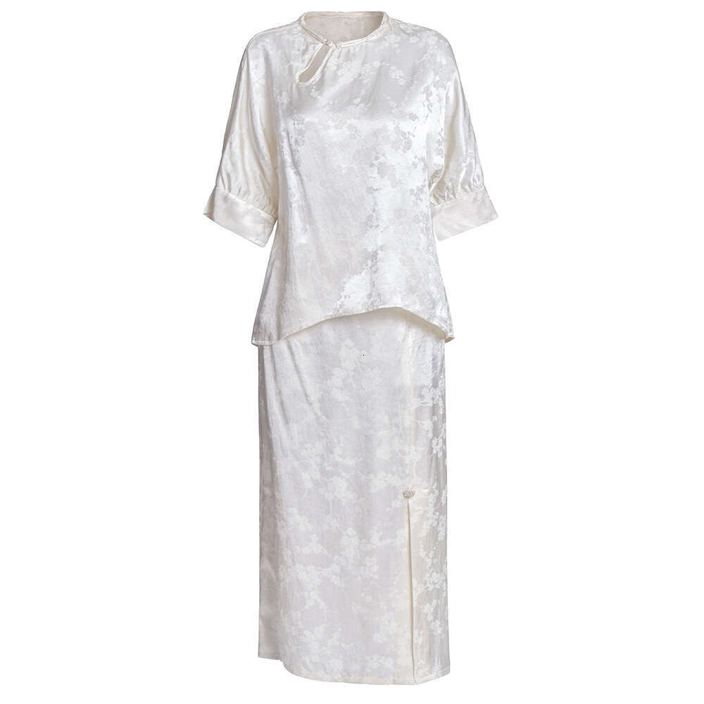 clothing womens design sense niche summer suit 2024 new item slimming temperament style top and skirt two pieces