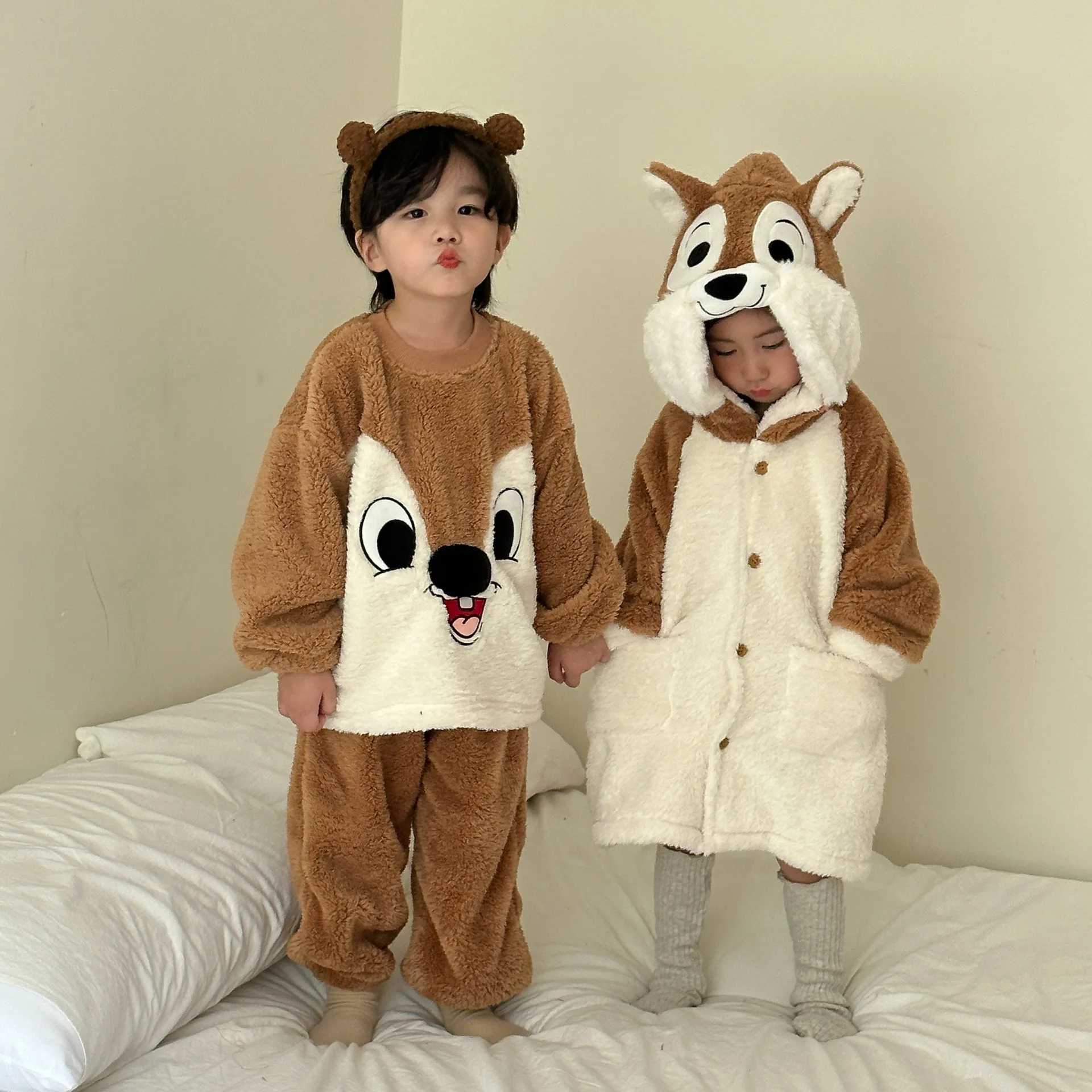 Pajamas Autumn Winter Childrens Boys Pajamas Long Haired Flannel Coral Childrens Girls Nightgowns 1-10 Years Baby 2PCS Home Clothes Set S2410127