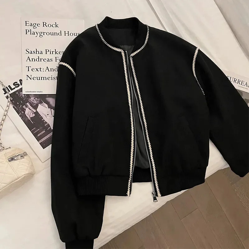 Vintage Stripe Splicing Women Jacket Y2K Autumn Korean V Neck Loose Baseball Coats Female Harajuku AllMatch Warm Outwear 241011