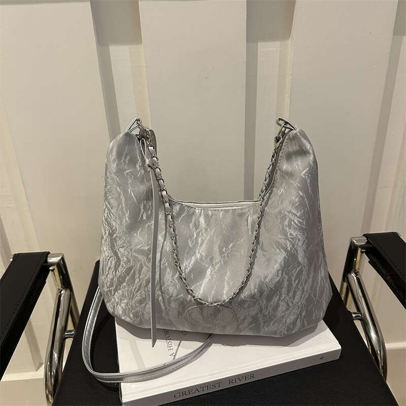 2024 New Trendy Korean Tote Versatile Single Shoulder Crossbody Commuter Personalized Leisure Chain Underarm Bag