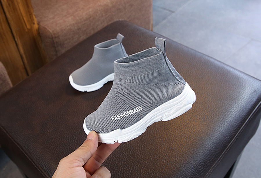 Kids High Top Sneakers Children Casual Shoes Slip-on Breathable Kids Sock Shoes Non-slip Snow Boots Boys Girls Sport Shoes Sizes 21-30