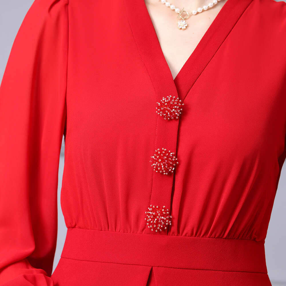 High end Brand Heavy Industry Diamond Button Womens Flavor Long Sleeve Fake Two piece Hip Bag Skirt Dress 2024 Autumn New Collection