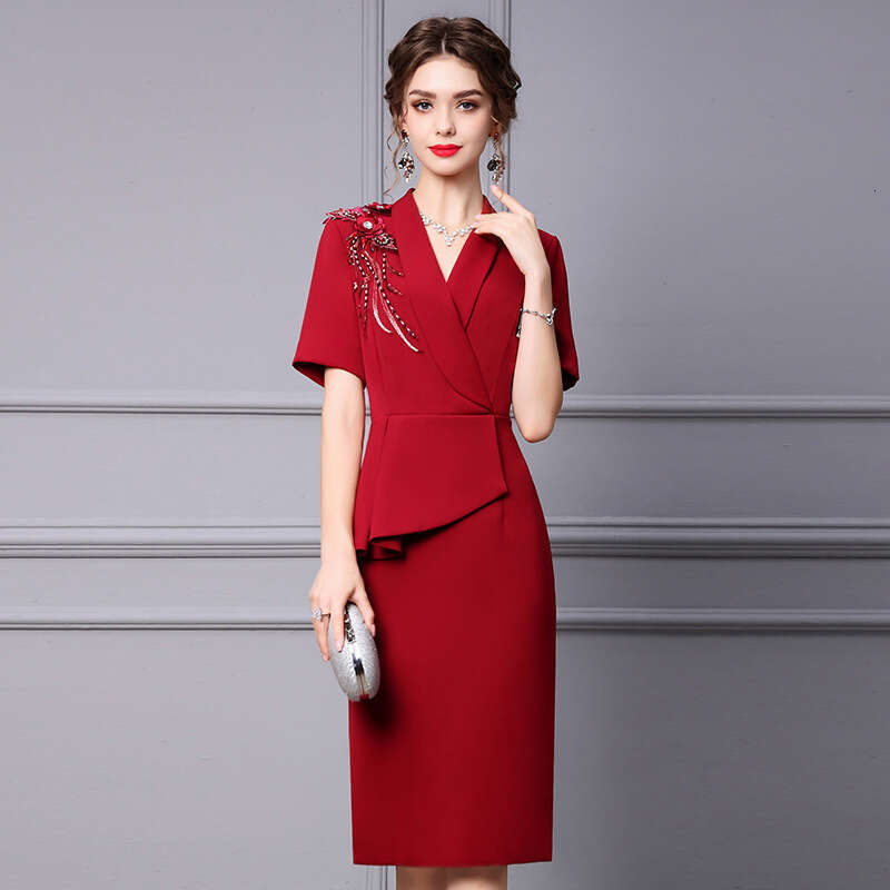 wine red dress suit collar embroidered nail beads waist cinching slimming and hip hugging skirt 2024 summer new style
