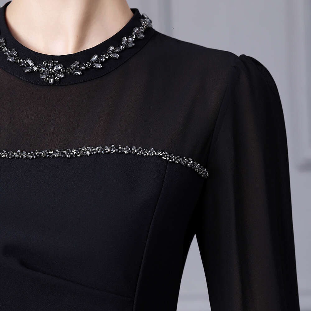 long sleeved dress for women 2024 new autumn outfit bubble sleeves stand up collar studded diamonds paired with a coat to show off thinness and wrap