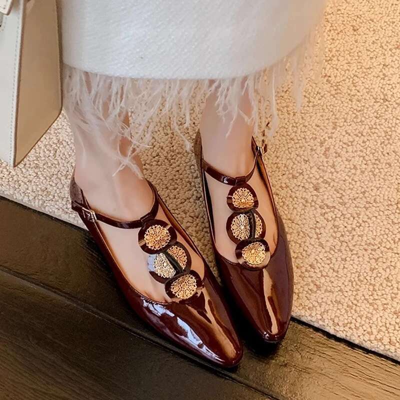 Rome Women Elegant Shallow Summer New Pointed Toe Retro Shoes Designer Dress Walking Flats Mujer atillas free shipping shoes