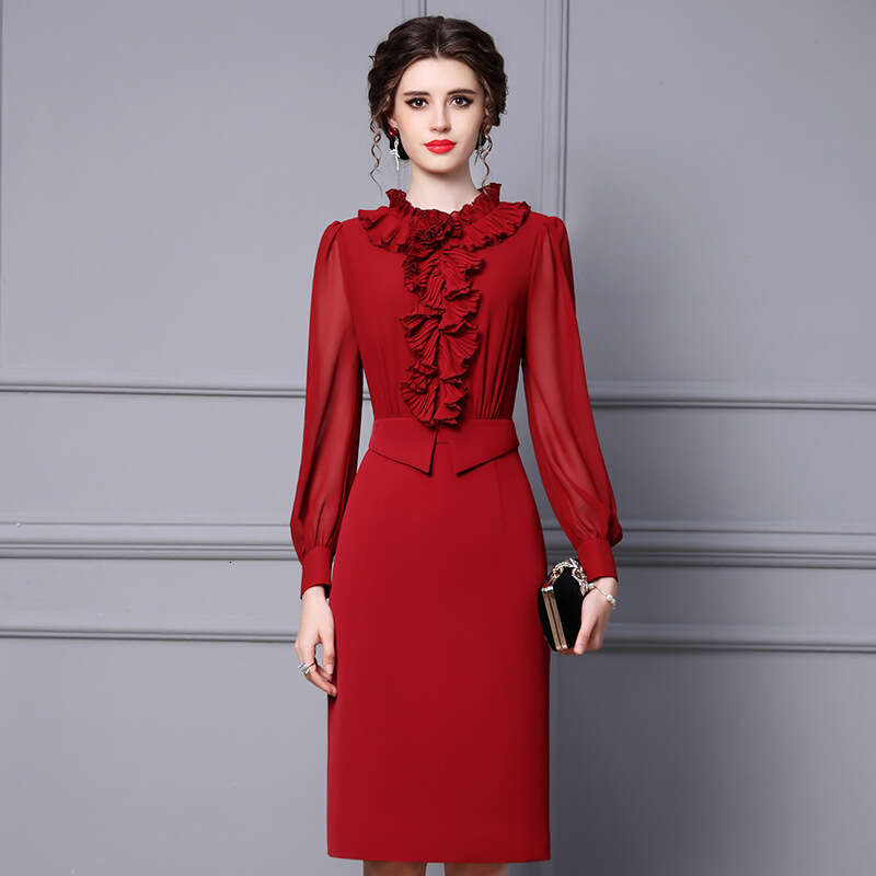 long sleeved for women in autumn 2024 new red mid length hip hugging dress waist cinching and slimming high-end feeling dress