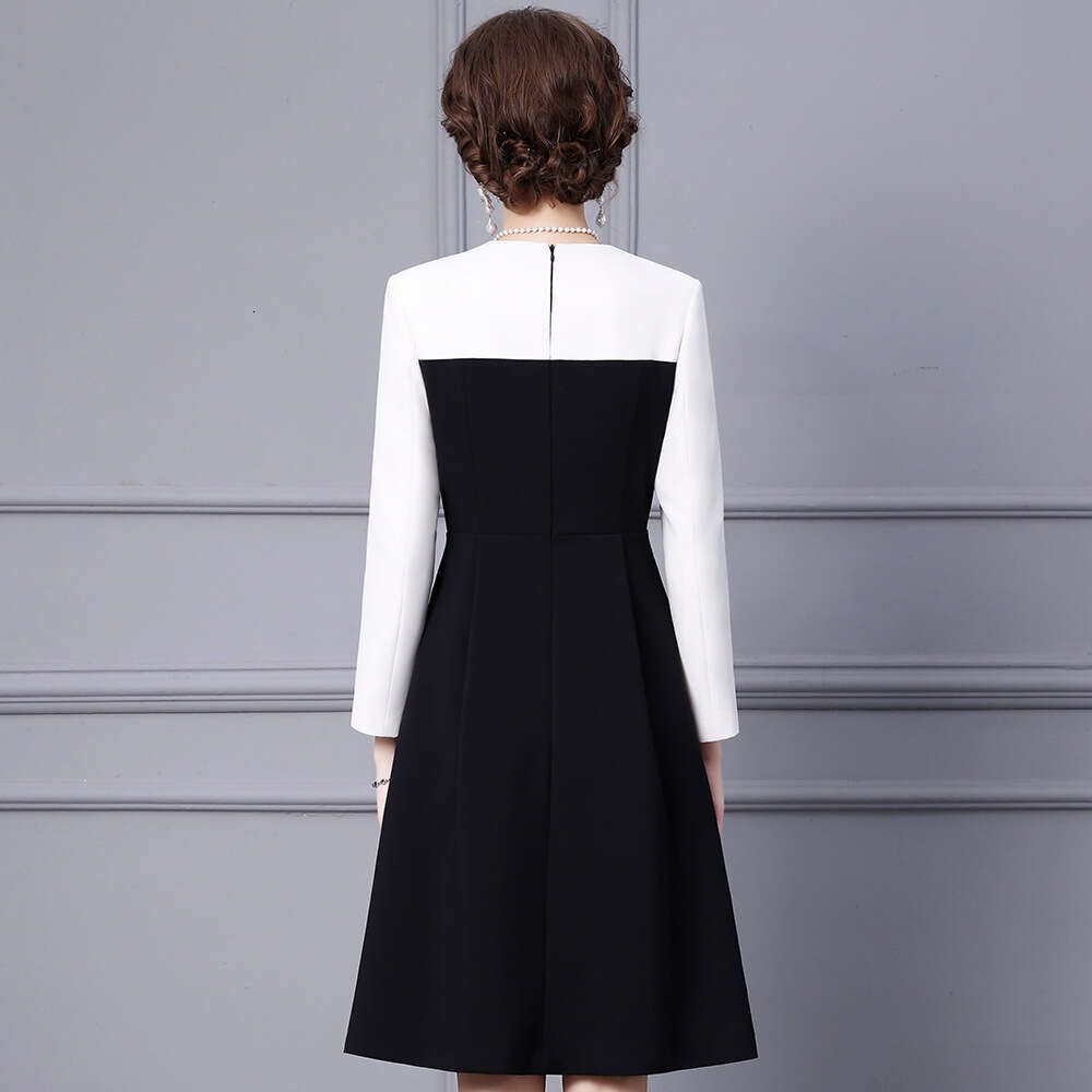 long sleeved for women autumn 2024 new style dignified and atmospheric pear shaped figure high-end black A-line dress