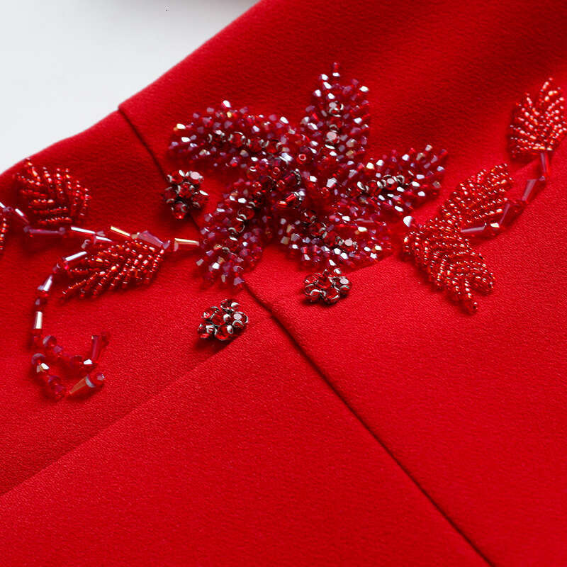 Chic Red Dress 2024 Autumn New Style Annual Meeting High Sense Nail Diamond Waist slimming and hip hugging skirt