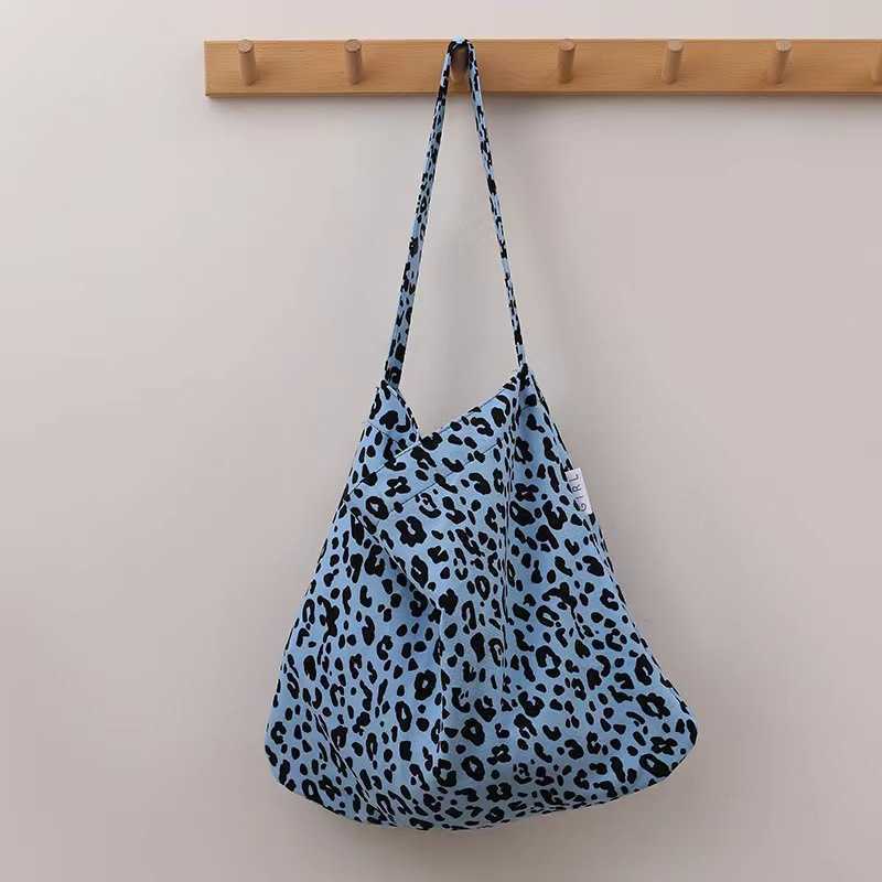 CMM New Fresh Floral Canvas Bag From Dongdaemun South Korea Versatile Underarm Bag for Women the Street Unit Price Bag Large Capacity Womens Bag