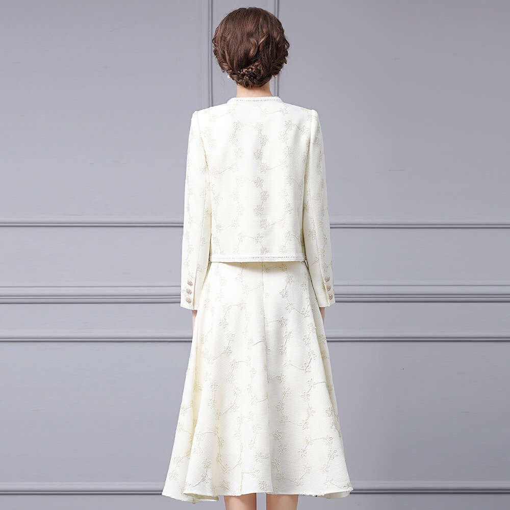Smart and wealthy heiress dress 2024 autumn new style stylish jacquard socialite two-piece set womens clothing