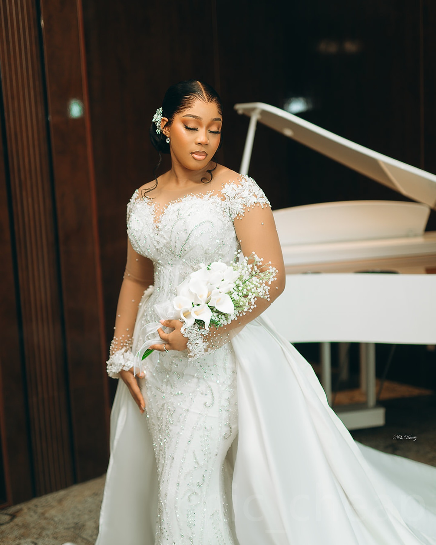 Aso 2024 Arabic Ebi Plus Size Off White Mermaid Wedding Dresses Laceful Beaded Detachable Train Full Sleeves Vintage Elegant Bridal Gowns Dress