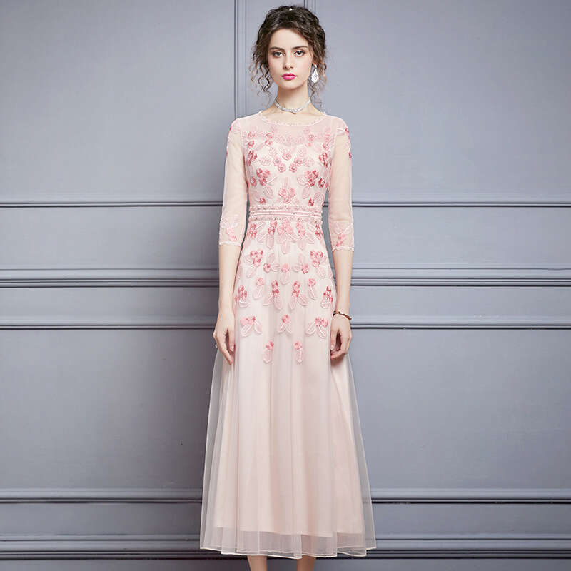 slimming fairy long 2024 autumn new embroidered womens style plus size party dress