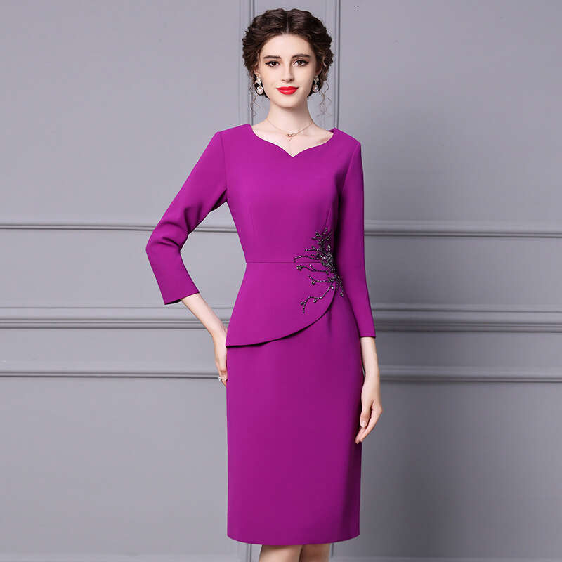 Autumn Dress 2024 New Elegant Style Love Collar High end Nail Diamond Formal Occasion Bag Hip Skirt