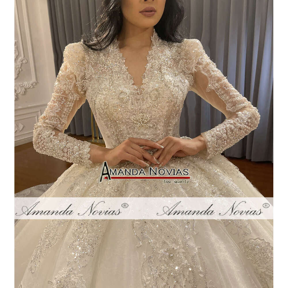 Custom Made Long Sleeve Lace V-necke Wedding Dress