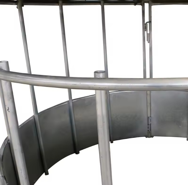 Hay feeder for farm animal cattle and horse for sale farm panel