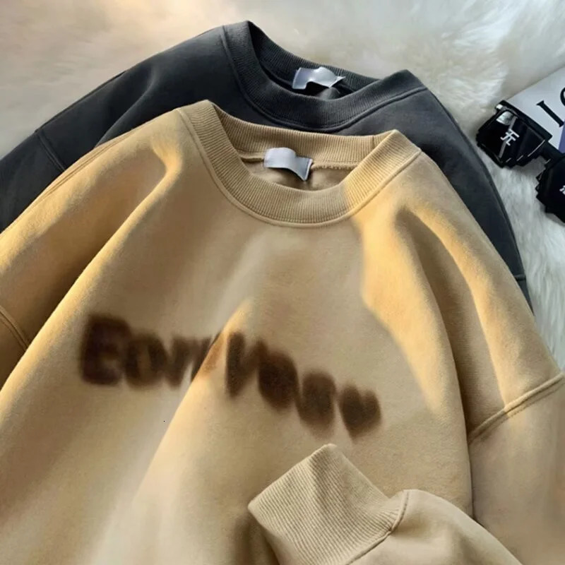 Autumn Goth Letter Printed Crewneck Sweatshirt For Men Y2K Streetwear Pullover Hoodies Hip Hop Fashion Cotton sudaderas hombre 241011